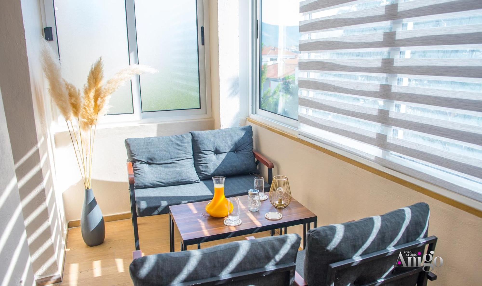 Luxury Apartment Black And Gold Mostar Exteriör bild